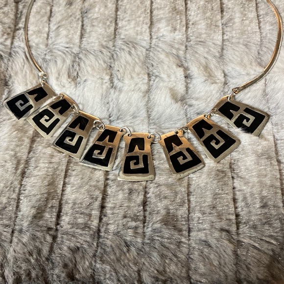 Vintage Choker and Earrings Hand Made in Alpaca Mexico - Picture 2 of 8